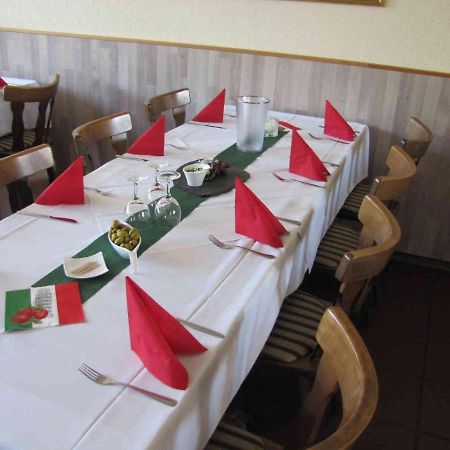 Hotel "Unter Den Kastanien" Speicher Esterno foto